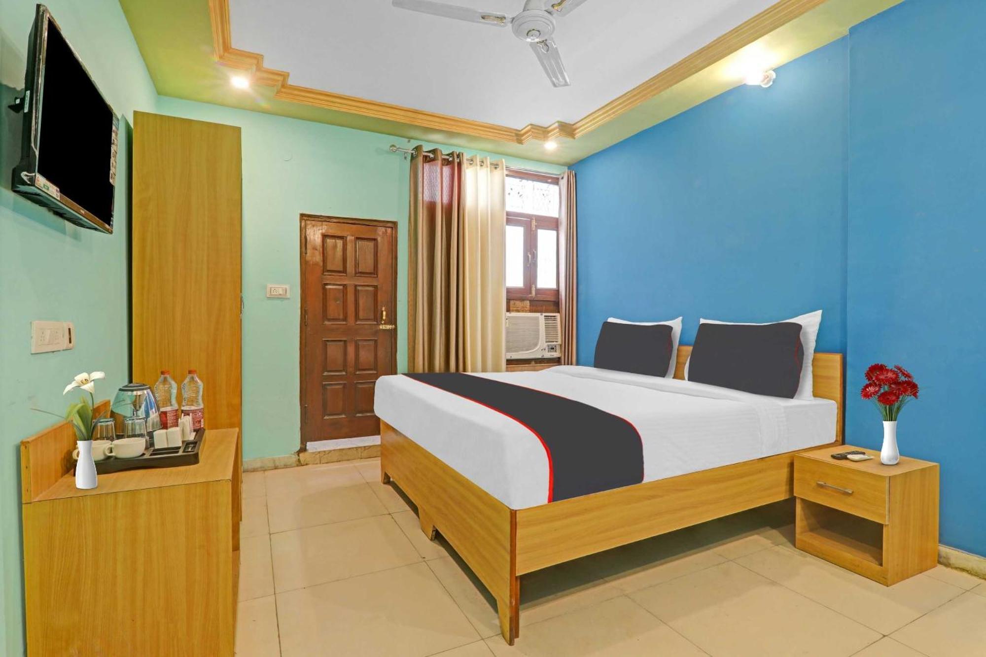 Collection O Premier Near Hazratganj Hotel Lucknow Exterior foto