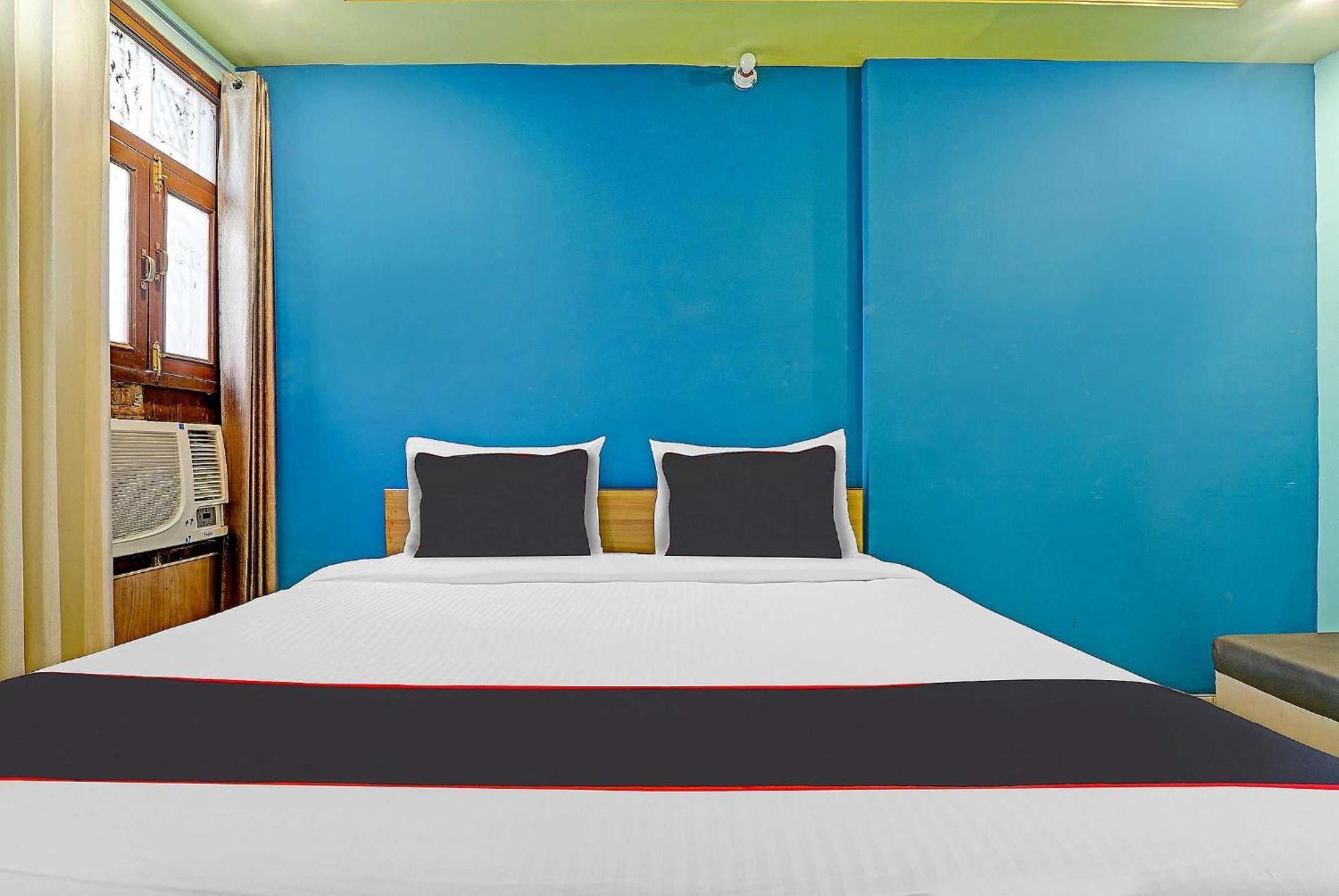 Collection O Premier Near Hazratganj Hotel Lucknow Exterior foto