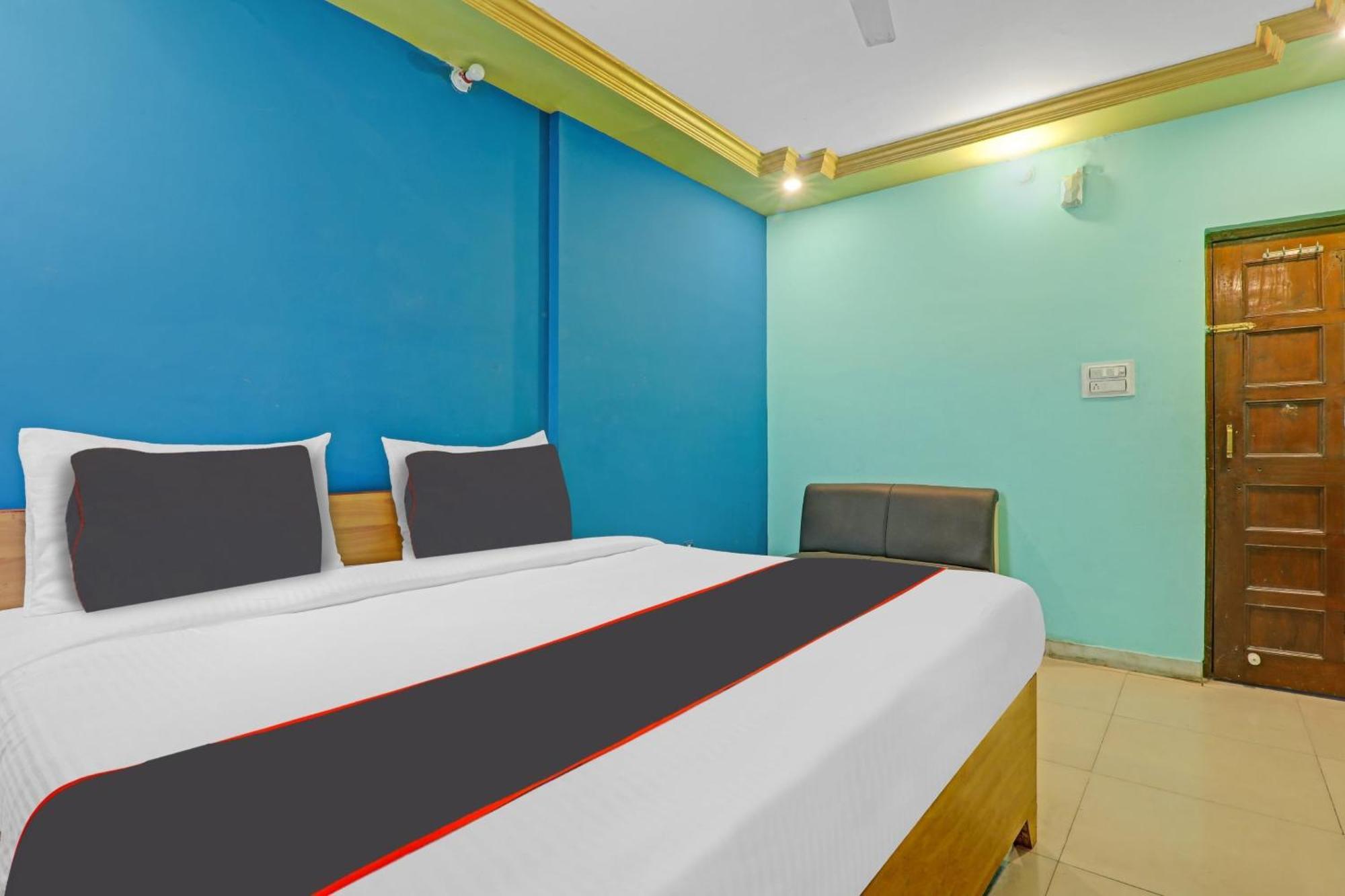 Collection O Premier Near Hazratganj Hotel Lucknow Exterior foto